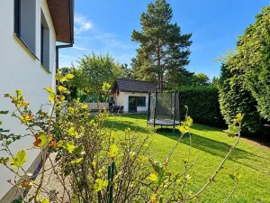 Prodej rodinného domu, Káraný, 180 m2