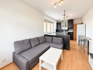 Pronájem bytu 2+kk, Brno - Líšeň, Sedláčkova, 47 m2