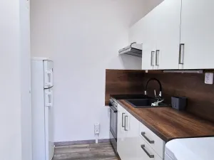 Pronájem bytu 2+kk, Praha - Kamýk, Cuřínova, 43 m2