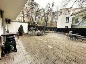 Pronájem bytu 1+kk, Praha - Žižkov, Dalimilova, 28 m2