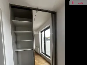 Pronájem bytu 2+kk, Kralupy nad Vltavou, Palackého nám., 46 m2