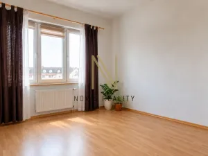 Pronájem bytu 3+1, Horažďovice, Husovo náměstí, 74 m2