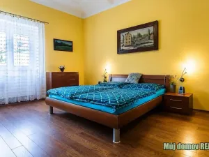Pronájem vily, Praha - Písnice, Putimská, 1300 m2