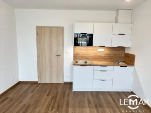 Pronájem bytu 1+kk, Olomouc, Varšavské nám., 35 m2