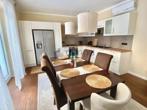 Pronájem rodinného domu, Praha, Bělušická, 183 m2