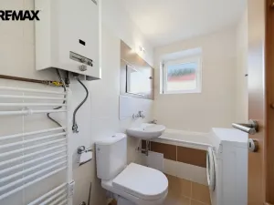 Prodej bytu 2+1, Lom - Loučná, Novostavby, 49 m2