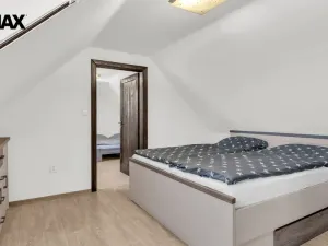 Prodej rodinného domu, Odunec, 202 m2