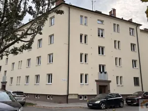 Pronájem bytu 2+1, Olomouc - Nové Sady, Myslbekova, 71 m2