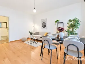 Prodej bytu 3+1, Praha - Hlubočepy, Renoirova, 71 m2