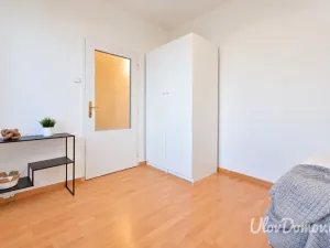 Prodej bytu 3+1, Praha - Hlubočepy, Renoirova, 71 m2