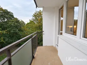 Prodej bytu 3+1, Praha - Hlubočepy, Renoirova, 71 m2