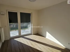 Prodej bytu 2+kk, Kladno - Dubí, Ke křížku, 70 m2