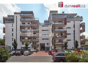 Pronájem garáže, Praha - Libeň, V mezihoří, 13 m2