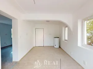 Pronájem komerční nemovitosti, Most, Čsl. armády, 68 m2
