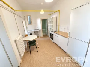 Prodej bytu 2+1, Praha - Libeň, V mezihoří, 52 m2