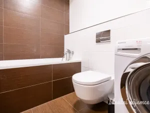 Pronájem bytu 2+kk, Praha - Střížkov, Střížkovská, 50 m2