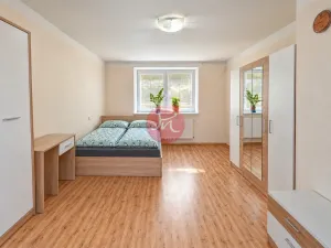 Prodej kanceláře, Hranice, Hranická, 340 m2