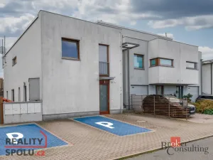 Pronájem bytu 3+kk, Zeleneč, U Lesoparku, 75 m2