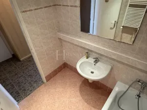 Pronájem bytu 2+kk, Praha - Troja, Hnězdenská, 50 m2