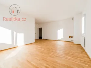 Prodej bytu 2+kk, Kladno, Lesík, 56 m2