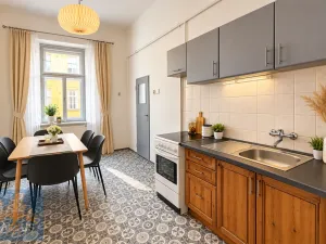 Pronájem bytu 2+1, Praha - Smíchov, Lidická, 70 m2