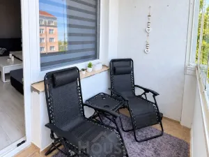 Prodej bytu 3+1, Milovice, Armádní, 60 m2