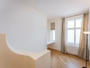 Pronájem bytu 4+1, Praha - Nové Město, Odborů, 100 m2
