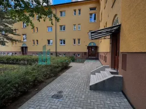 Prodej bytu 3+kk, Dubňany, Nám. 15.dubna, 61 m2