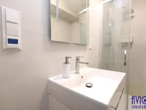 Prodej bytu 2+kk, Praha - Smíchov, Na Neklance, 28 m2