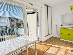 Prodej bytu 2+kk, Hodonín, tř. Dukelských hrdinů, 42 m2