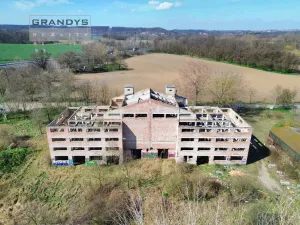 Prodej komerčního pozemku, Všestudy - Dušníky nad Vltavou, 42524 m2