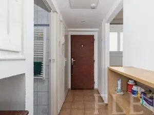 Prodej bytu 2+1, Praha - Holešovice, Osadní, 50 m2