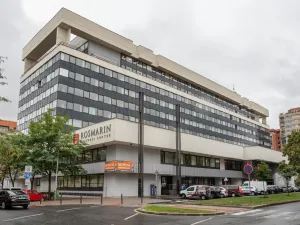 Pronájem kanceláře, Praha - Holešovice, Dělnická, 70 m2
