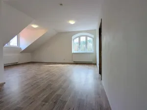 Pronájem bytu 4+kk, Peruc, U Koupaliště, 116 m2