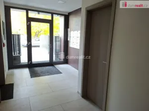 Pronájem bytu 2+kk, Praha - Suchdol, Stehlíkova, 50 m2