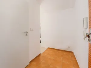 Prodej bytu 1+1, Pardubice - Zelené Předměstí, nábřeží Závodu míru, 43 m2