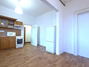 Pronájem bytu 2+kk, Benešov, 40 m2