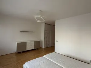 Pronájem bytu 3+kk, Praha - Karlín, Rohanské nábřeží, 133 m2