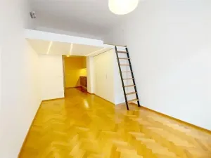 Pronájem bytu 1+1, Praha - Žižkov, Čajkovského, 30 m2