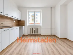 Pronájem bytu 2+1, Ostrava - Poruba, Porubská, 49 m2