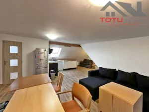 Pronájem bytu 1+kk, Jaroměř - Semonice, 68 m2