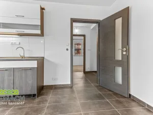 Pronájem bytu 2+kk, Náchod, V Náměrkách, 42 m2