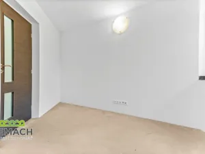 Pronájem bytu 2+kk, Náchod, V Náměrkách, 42 m2