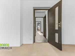 Pronájem bytu 2+kk, Náchod, V Náměrkách, 42 m2