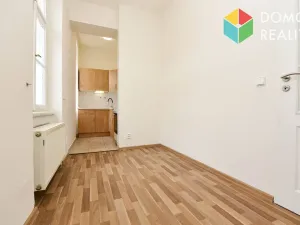 Pronájem bytu 1+1, Králův Dvůr, Bezručova, 39 m2
