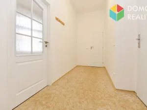 Pronájem bytu 1+1, Králův Dvůr, Bezručova, 39 m2