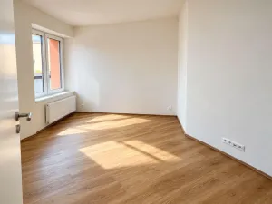 Pronájem bytu 3+kk, Praha - Libeň, Vosmíkových, 76 m2