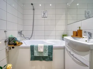Pronájem bytu 2+1, Most, Jaroslava Vrchlického, 55 m2