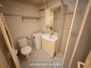 Pronájem bytu 2+kk, Znojmo, Coufalova, 45 m2