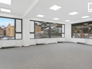 Pronájem kanceláře, Liberec - Liberec II-Nové Město, Chrastavská, 268 m2